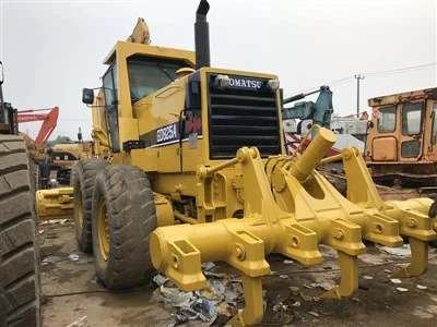 Used Komatsu Grader GD825